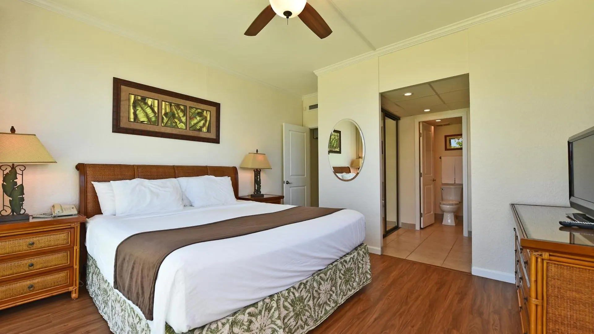 Kaanapali Shores 160 - Sleep Steps Away From The Ocean Kahana