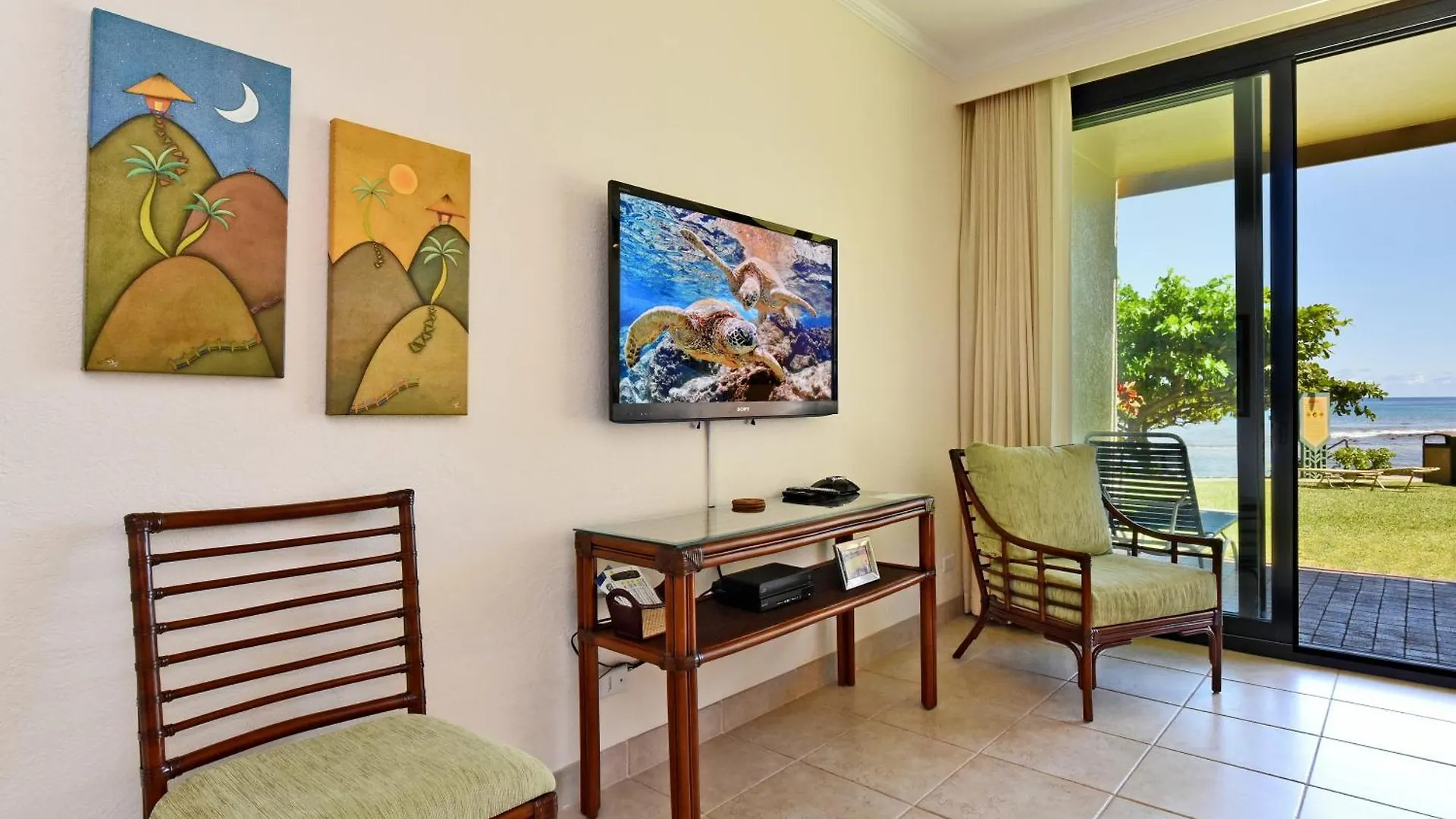Kaanapali Shores 160 - Sleep Steps Away From The Ocean Kahana